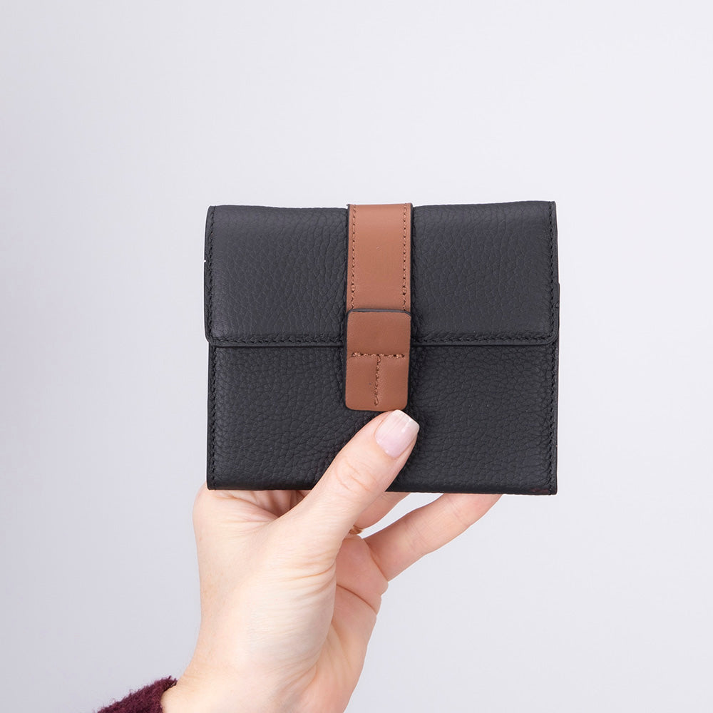 Elba Leather Women's Wallet