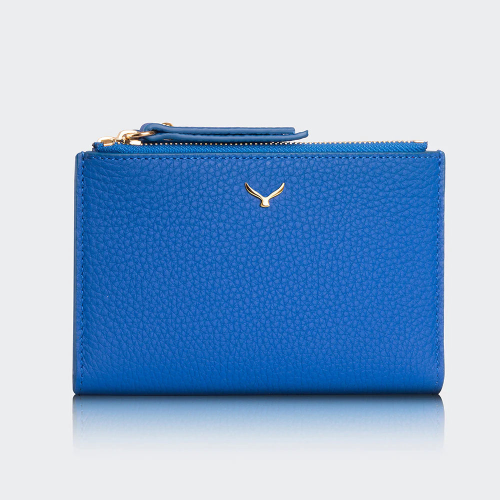 5107 Women Two Pocket Leather Wallet With Magnetic Closure